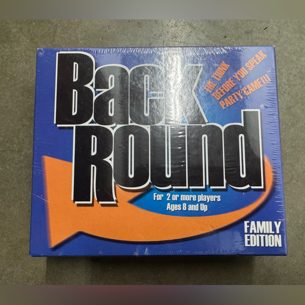 Back Round Family Edition Board Game - Blue and Orange
